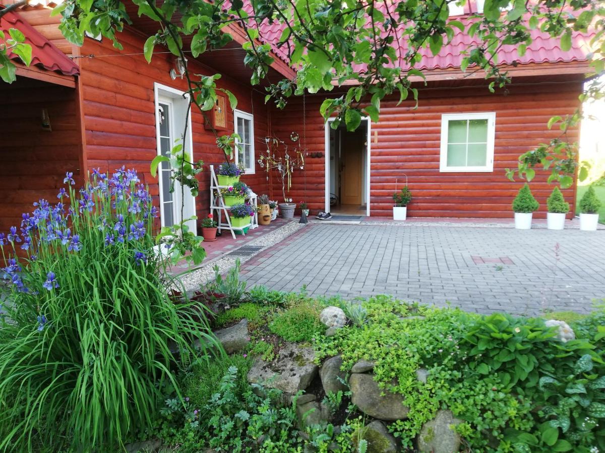 Villa Privát Barborka Stará Bystrica Exterior foto